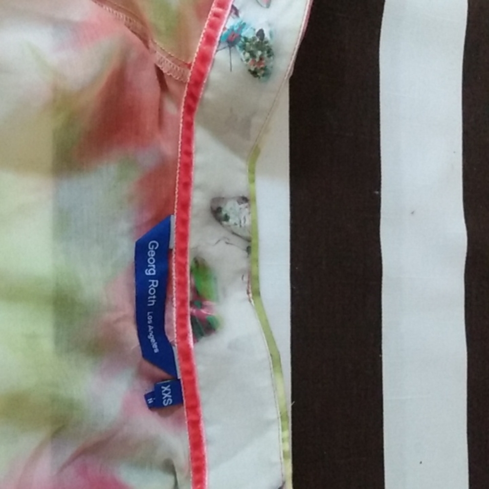 Blouse - Picture 11 of 12